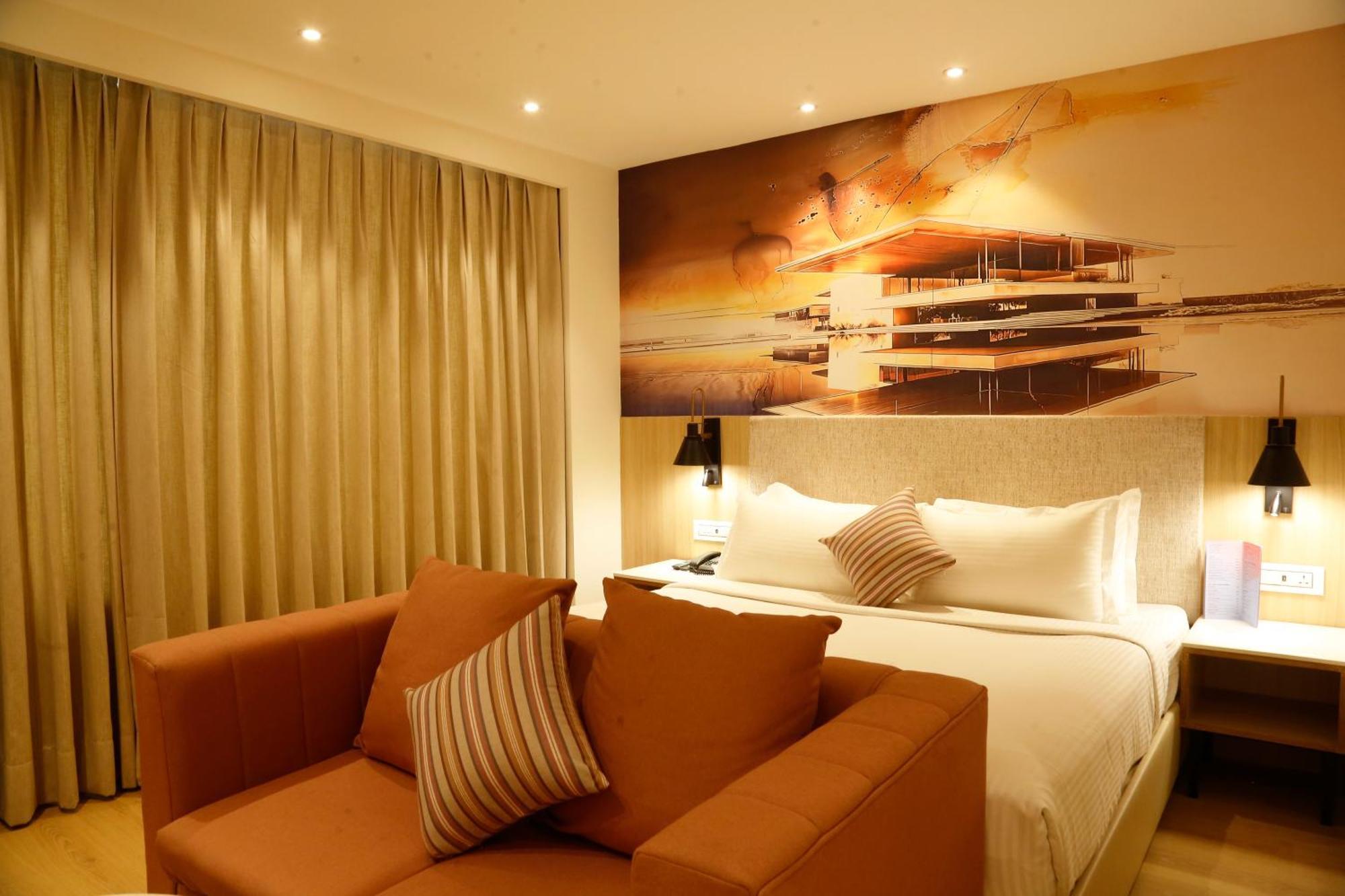 Tulip Inn Zirakpur Екстериор снимка